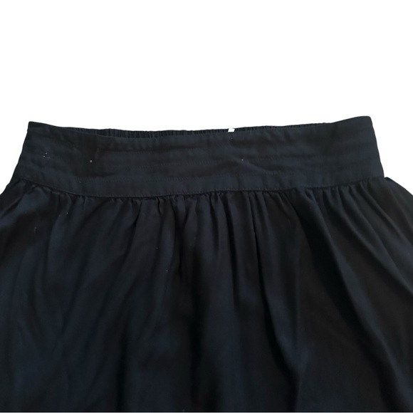 UO High Waisted Black Mini Skater Skirt in size small - Picture 3 of 7